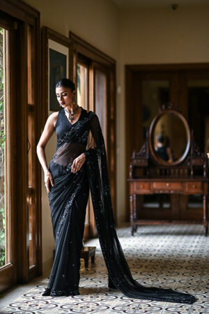 Shimmer me Black